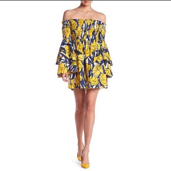 L'ATISTE Dresses & Skirts - L’Atiste Floral Off Shoulder Mini Dress / Tunic / Top